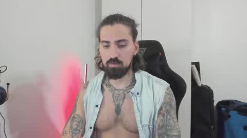 mateohalifa online show from 12/21/25, 02:13