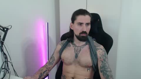 Snapshot of mateohalifa chatting on 05/15/26, 01:40 mateohalifa online show from 05/15/26, 01:40