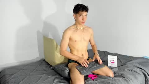 Mateo Santiago online show from 02/17/25, 09:13