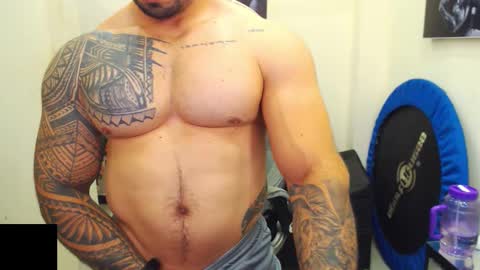 Mateo online show from 11/03/25, 04:41