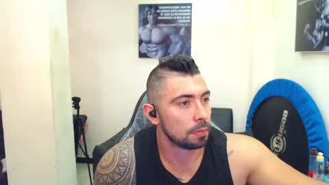 Snapshot of mateosexyhot22 chatting on 06/02/26, 04:53 Mateo online show from 06/02/26, 04:53