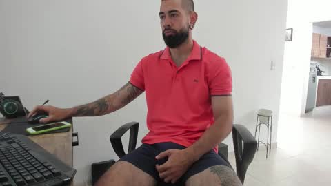 Snapshot of matheusbeard2 chatting on 01/09/26, 03:59 Matheus online show from 01/09/26, 03:59