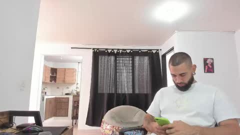 Matheus     online show from 04/30/26, 08:57