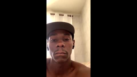 matheusviieira4561 online show from 01/05/25, 04:38