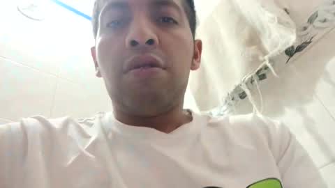 Snapshot of mathew_sexboy chatting on 10/27/25, 04:16 mathew_sexboy online show from 10/27/25, 04:16