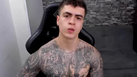 Mathew Independent model online show from 05/24/26, 10:26