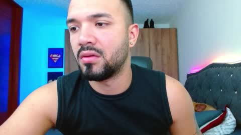 mathewhot3 online show from 11/17/25, 02:39