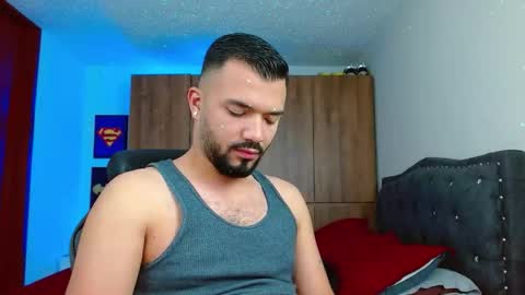 mathewhot3 online show from 11/28/25, 06:16