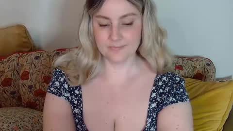 mathilde_solveig online show from 01/24/25, 06:35