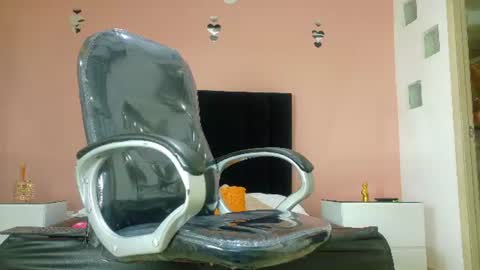 Snapshot of matia_zelvya chatting on 07/10/26, 11:35 matia zelvya online show from 07/10/26, 11:35