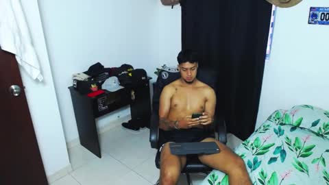 matias online show from 01/05/25, 10:29