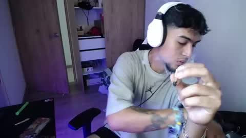 matias online show from 09/14/25, 09:58