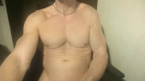MatiasMatureMuscle online show from 05/21/26, 10:28