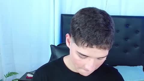 Snapshot of matiii18 chatting on 03/03/26, 12:22 Mati online show from 03/03/26, 12:22