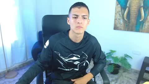 Matias online show from 05/22/26, 02:12