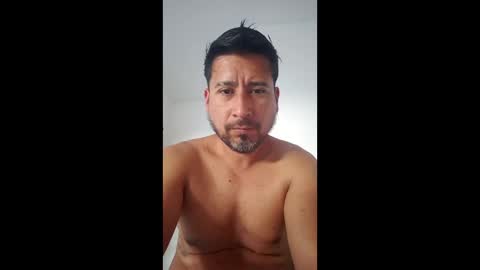 matiiux35 online show from 01/18/26, 01:48