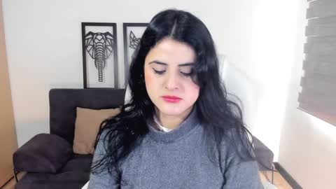 Lucia online show from 01/26/25, 02:19