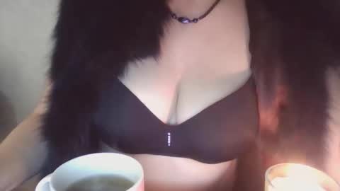 Snapshot of matilda_ua chatting on 10/22/25, 08:52 matilda ua online show from 10/22/25, 08:52