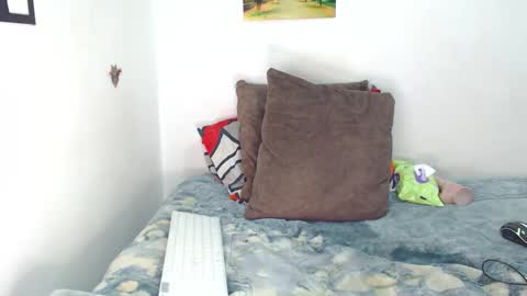 Mathi online show from 09/18/25, 02:35