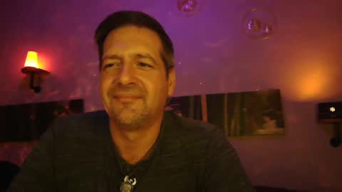 Snapshot of matrike1 chatting on 12/23/24, 06:16 matrike1 online show from 12/23/24, 06:16