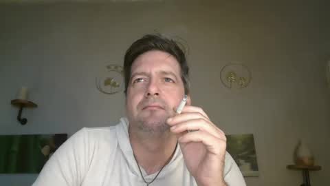 Snapshot of matrike1 chatting on 02/02/25, 12:24 matrike1 online show from 02/02/25, 12:24