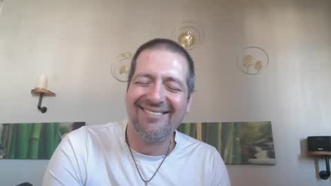 Snapshot of matrike1 chatting on 03/02/25, 02:32 matrike1 online show from 03/02/25, 02:32