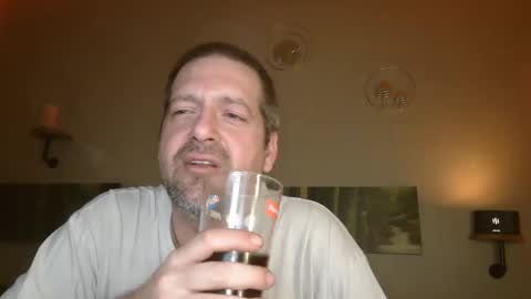 Snapshot of matrike1 chatting on 03/05/25, 06:56 matrike1 online show from 03/05/25, 06:56