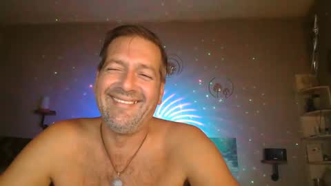 Snapshot of matrike1 chatting on 10/08/25, 05:43 matrike1 online show from 10/08/25, 05:43