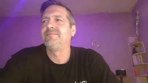 Snapshot of matrike1 chatting on 04/30/26, 06:36 matrike1 online show from 04/30/26, 06:36
