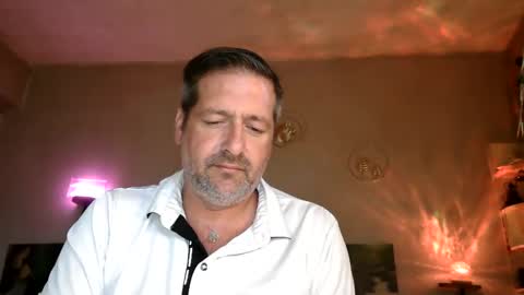 Snapshot of matrike1 chatting on 06/03/26, 06:35 matrike1 online show from 06/03/26, 06:35