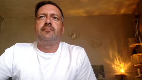 Snapshot of matrike1 chatting on 07/19/26, 09:57 matrike1 online show from 07/19/26, 09:57