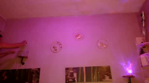 Snapshot of matrike1 chatting on 08/05/26, 07:17 matrike1 online show from 08/05/26, 07:17