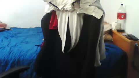 Snapshot of matrixmad chatting on 11/08/25, 02:01 matrixmad online show from 11/08/25, 02:01