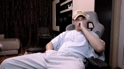 Matt online show from 02/04/25, 12:29