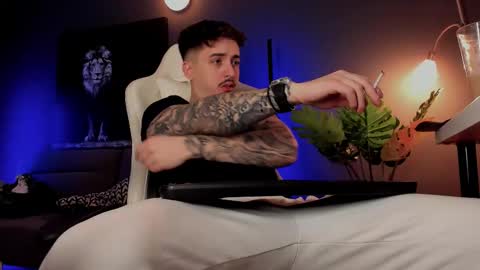 Snapshot of matt_thestud chatting on 02/03/26, 07:35 Matt online show from 02/03/26, 07:35