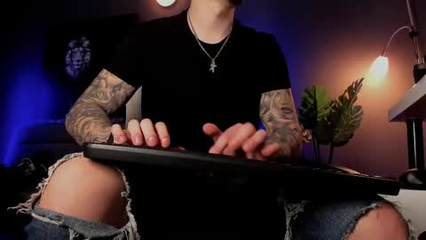 Matt online show from 04/18/26, 08:07