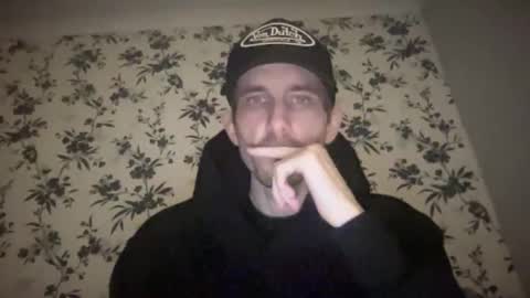 Snapshot of mattcarta chatting on 02/11/25, 04:24 mattcarta online show from 02/11/25, 04:24