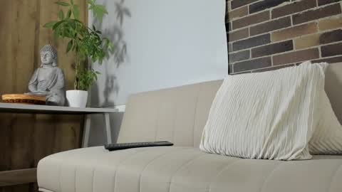 mattaclawjean online show from 12/28/24, 01:08