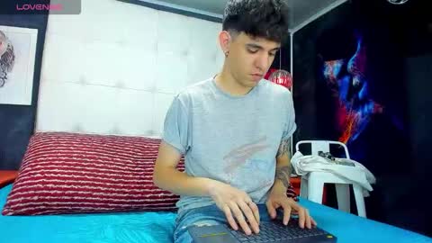 ---Matteo--- online show from 09/11/25, 03:06