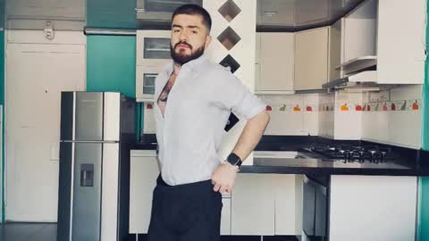 Matteo simpson online show from 11/21/25, 12:54