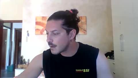 matteushh87 online show from 06/04/26, 09:04