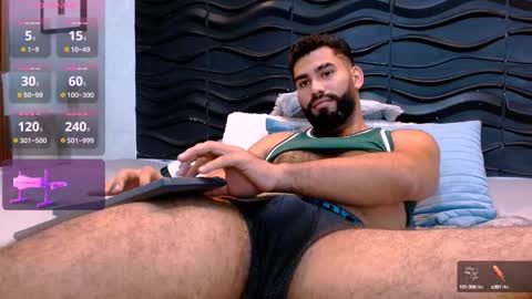 Mattew online show from 09/29/25, 02:33