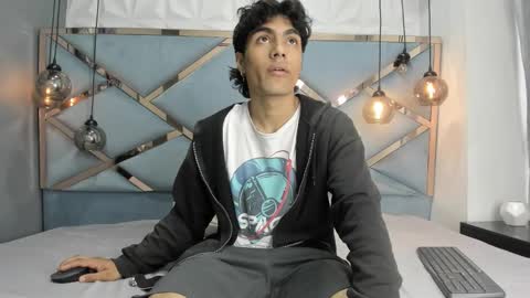 mattfiore online show from 11/14/25, 12:04