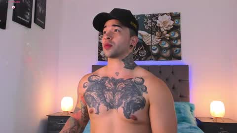 Matthew INDEPENDENT MODEL online show from 06/25/26, 05:12