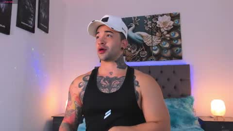 Matthew INDEPENDENT MODEL online show from 07/08/26, 02:16