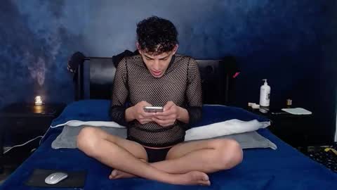 matthew_hawk19 online show from 02/19/26, 12:23