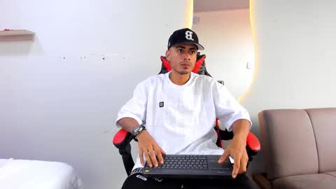 Matthew online show from 12/14/25, 09:41