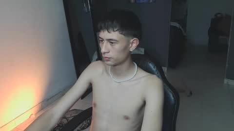 mattias     online show from 02/11/25, 04:22