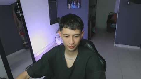 mattias     online show from 02/12/25, 11:51