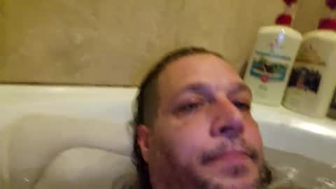 Snapshot of mattmatt4401 chatting on 04/06/26, 11:22 Mattmatt4401 online show from 04/06/26, 11:22